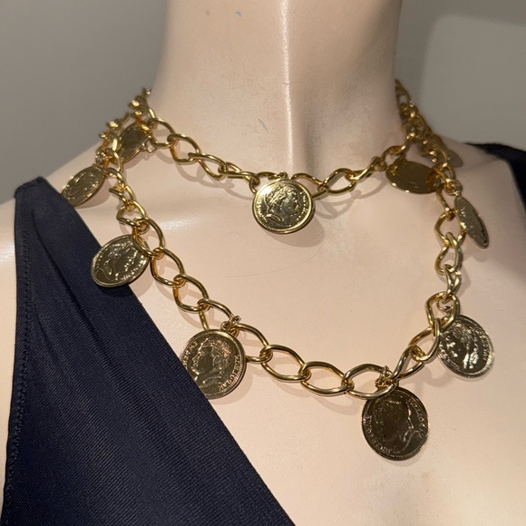 🛑🛑SOLD Vintage  Gold Coin Charm Link Belt - Picture 9 of 16